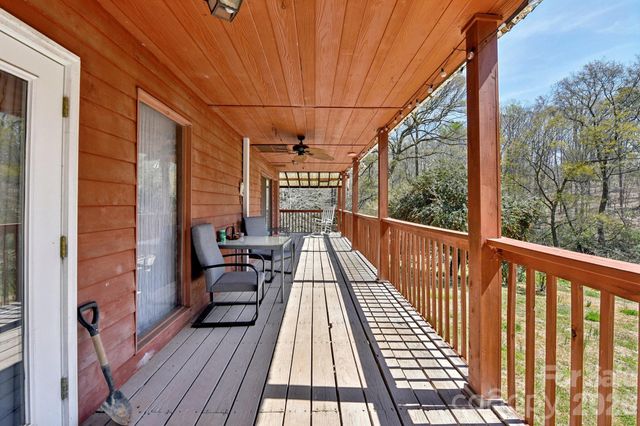 438 Cox Lake Road, Stanley, NC 28164