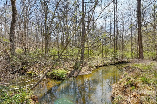 438 Cox Lake Road, Stanley, NC 28164