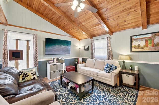 438 Cox Lake Road, Stanley, NC 28164