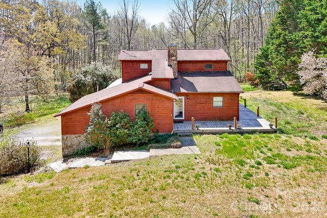 438 Cox Lake Road, Stanley, NC 28164