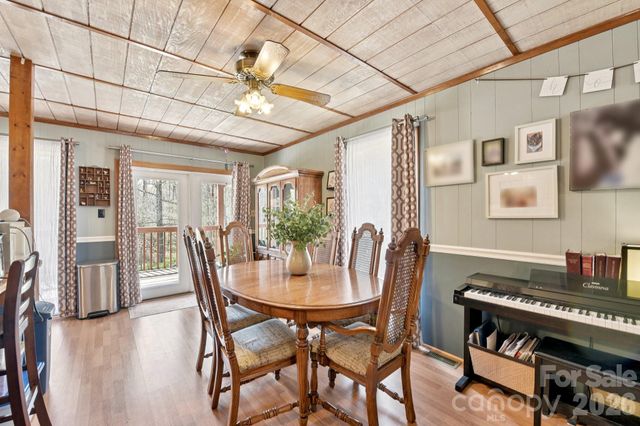 438 Cox Lake Road, Stanley, NC 28164