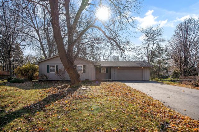 12035 45th Avenue N, Plymouth, MN 55442