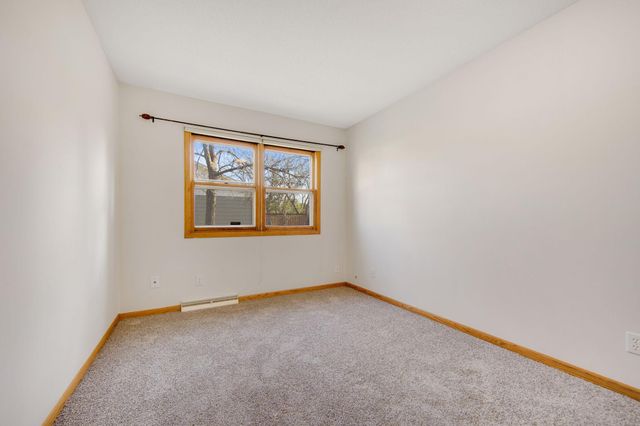 12035 45th Avenue N, Plymouth, MN 55442