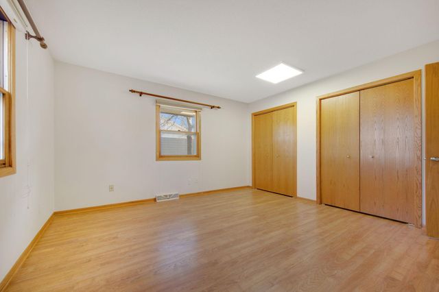 12035 45th Avenue N, Plymouth, MN 55442