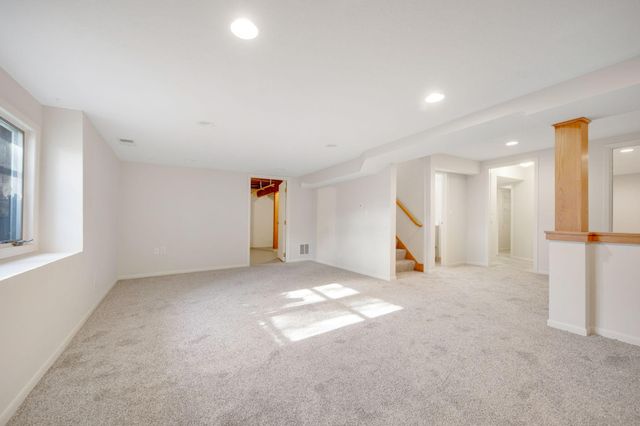 12035 45th Avenue N, Plymouth, MN 55442