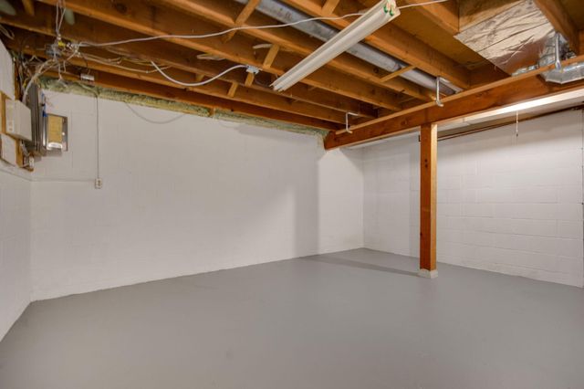 12035 45th Avenue N, Plymouth, MN 55442