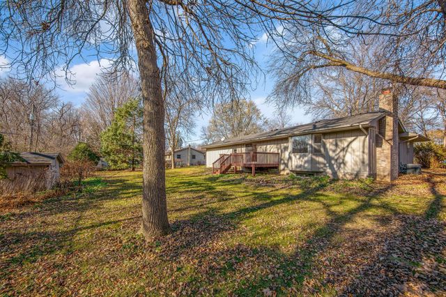 12035 45th Avenue N, Plymouth, MN 55442