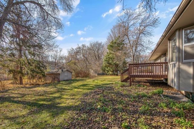 12035 45th Avenue N, Plymouth, MN 55442