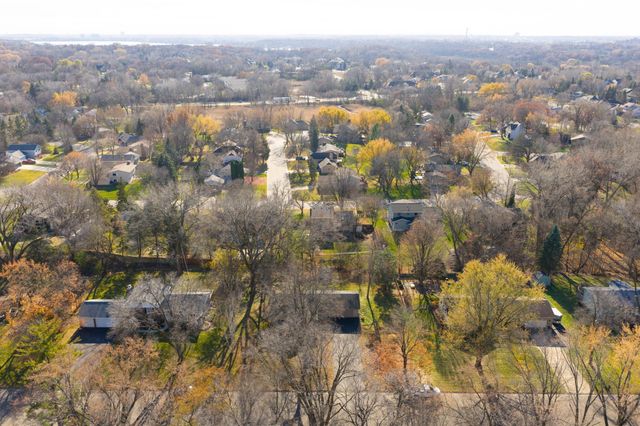 12035 45th Avenue N, Plymouth, MN 55442