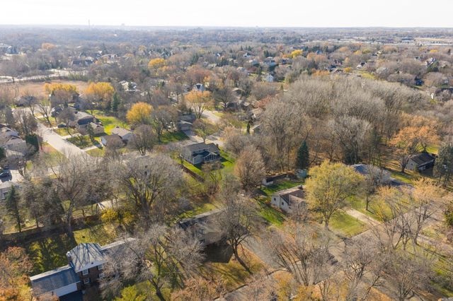 12035 45th Avenue N, Plymouth, MN 55442