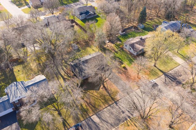 12035 45th Avenue N, Plymouth, MN 55442