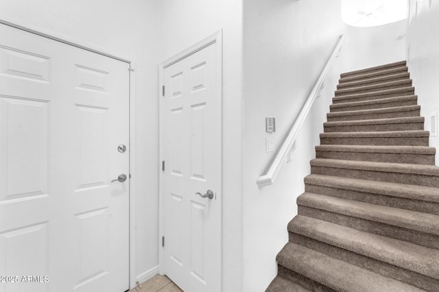 3131 E Legacy Drive 2013, Phoenix, AZ 85042