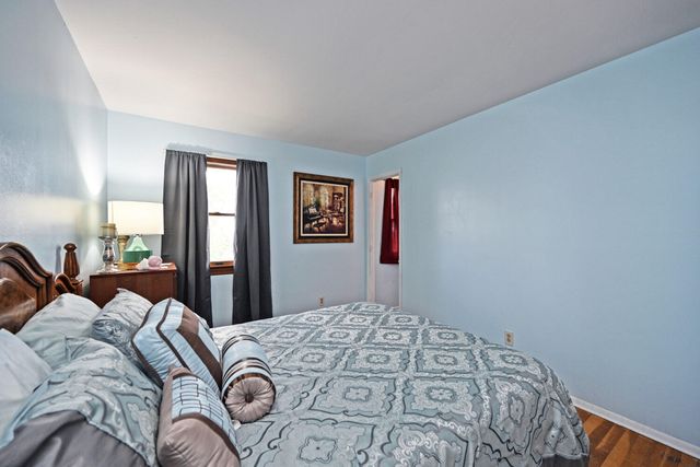 108 Honeysuckle Drive, Florence, KY 41042