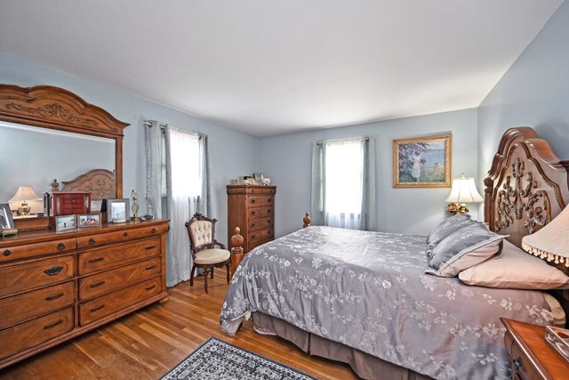 108 Honeysuckle Drive, Florence, KY 41042