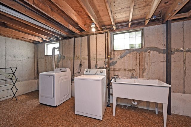 108 Honeysuckle Drive, Florence, KY 41042