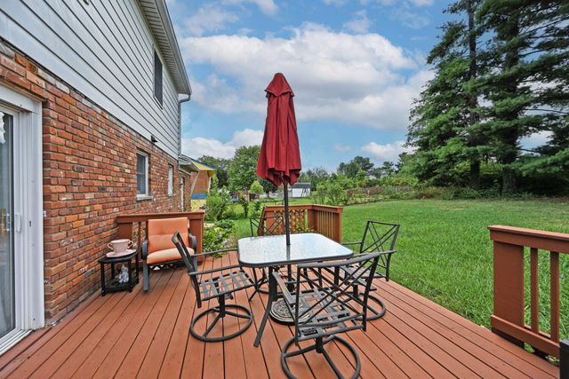 108 Honeysuckle Drive, Florence, KY 41042