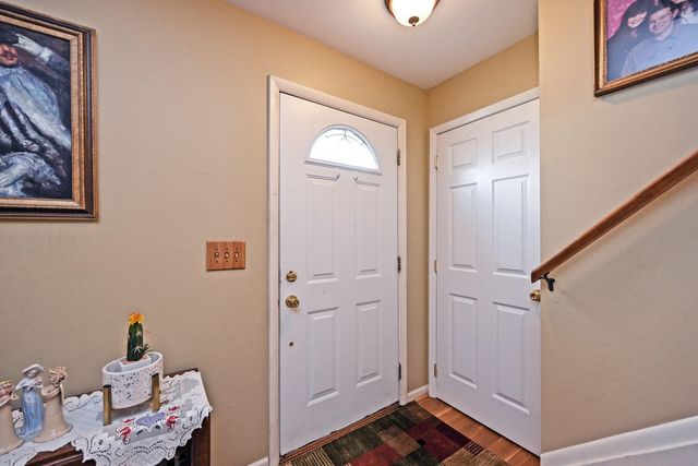 108 Honeysuckle Drive, Florence, KY 41042