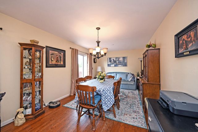 108 Honeysuckle Drive, Florence, KY 41042