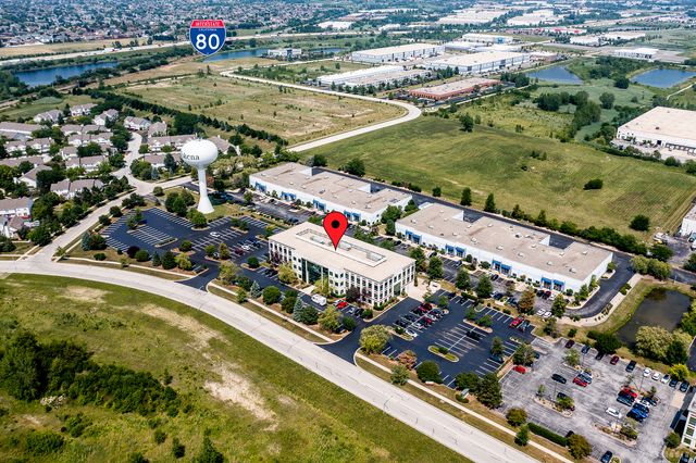 18927 Hickory Creek Drive 110, Mokena, IL 60448