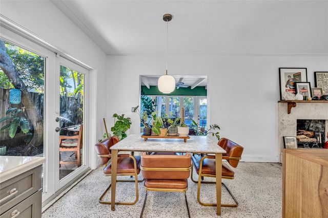 1600 NE 16th Street, Fort Lauderdale, FL 33304