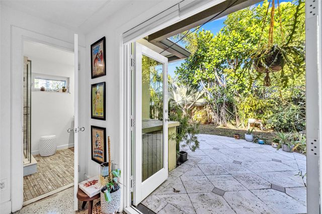 1600 NE 16th Street, Fort Lauderdale, FL 33304