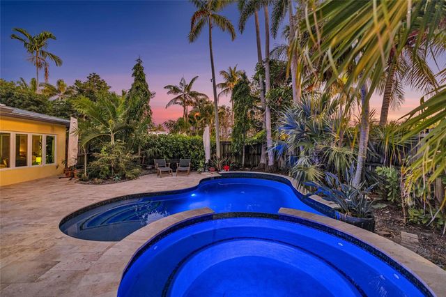 1600 NE 16th Street, Fort Lauderdale, FL 33304