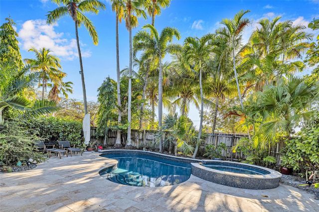 1600 NE 16th Street, Fort Lauderdale, FL 33304