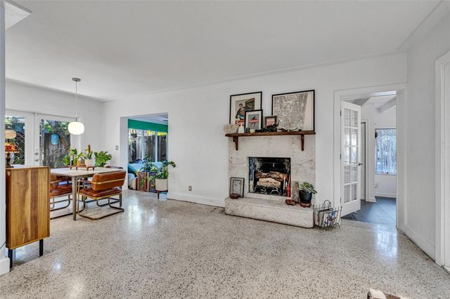 1600 NE 16th Street, Fort Lauderdale, FL 33304