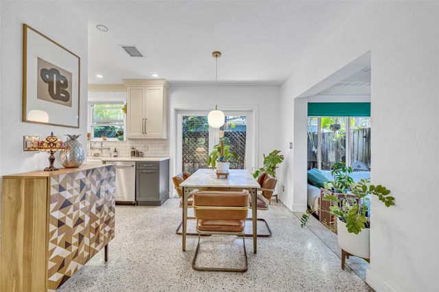 1600 NE 16th Street, Fort Lauderdale, FL 33304