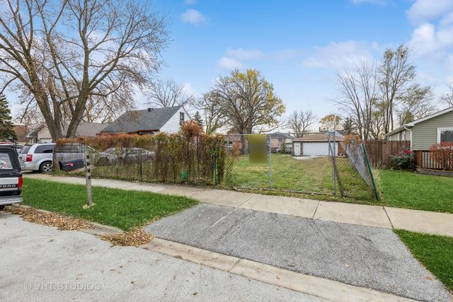 7125 W 74th Street, Chicago, IL 60638