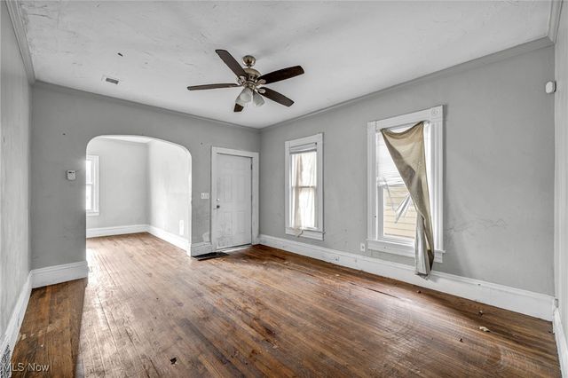 8417 Tioga Avenue, Cleveland, OH 44105