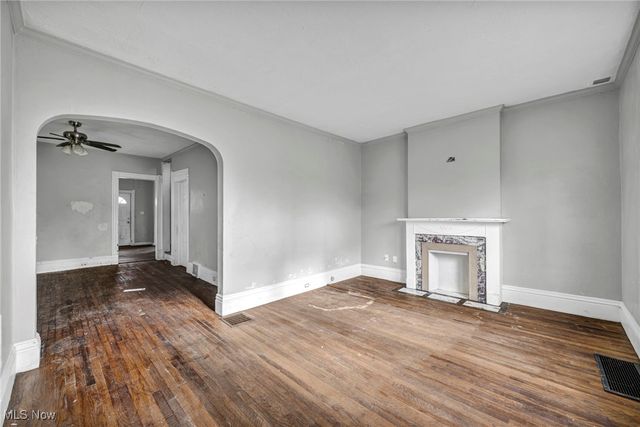 8417 Tioga Avenue, Cleveland, OH 44105