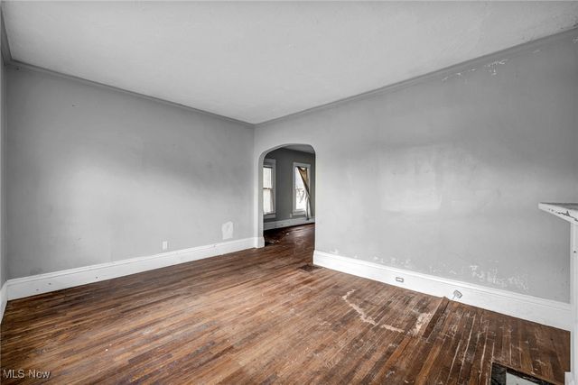 8417 Tioga Avenue, Cleveland, OH 44105