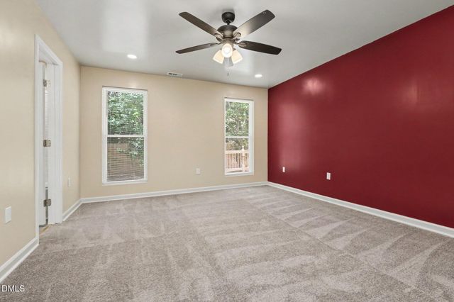 820 E Cardinal Drive, Fuquay Varina, NC 27526