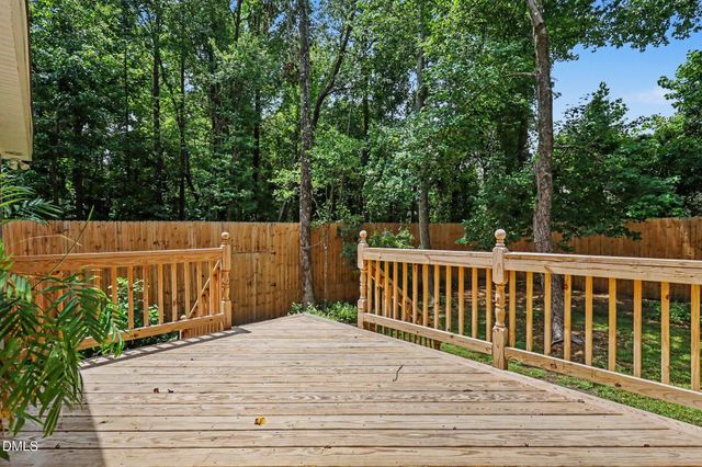 820 E Cardinal Drive, Fuquay Varina, NC 27526