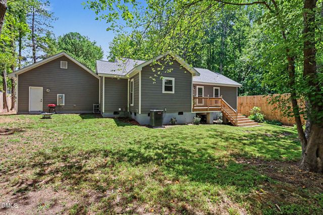 820 E Cardinal Drive, Fuquay Varina, NC 27526