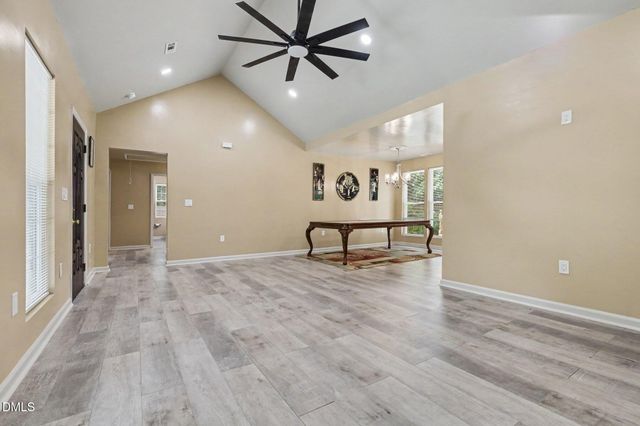 820 E Cardinal Drive, Fuquay Varina, NC 27526
