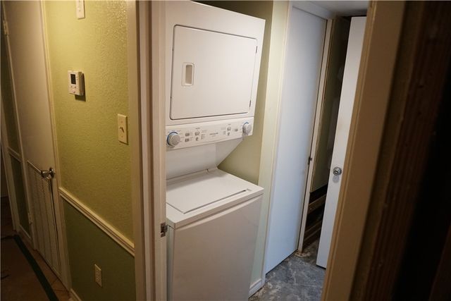 14401 COMMODORES Dr 103, Corpus Christi, TX 78418