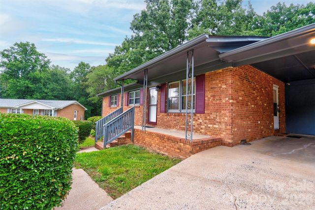1323 N Lakewood Drive, Shelby, NC 28150