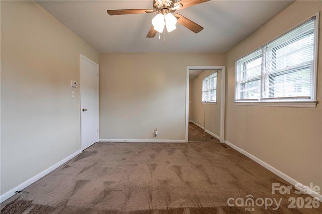 1323 N Lakewood Drive, Shelby, NC 28150