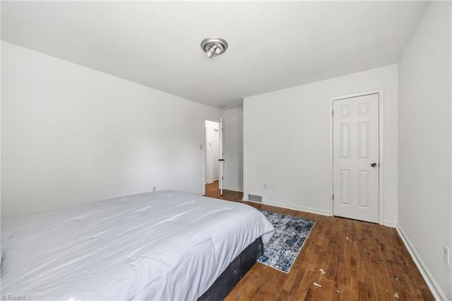 1908 Cartwright Drive, Kernersville, NC 27284