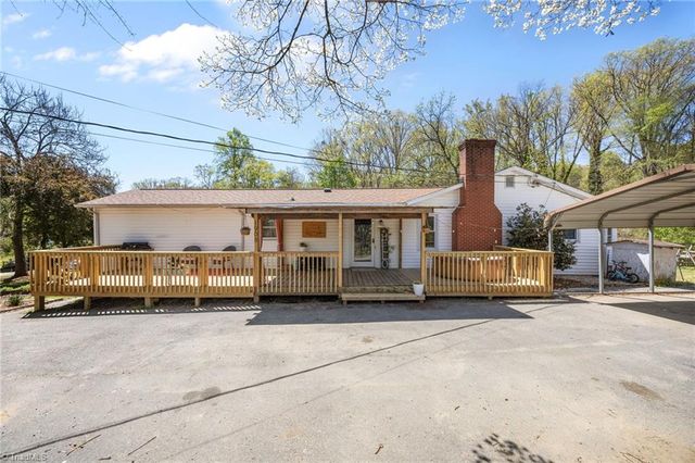 1908 Cartwright Drive, Kernersville, NC 27284