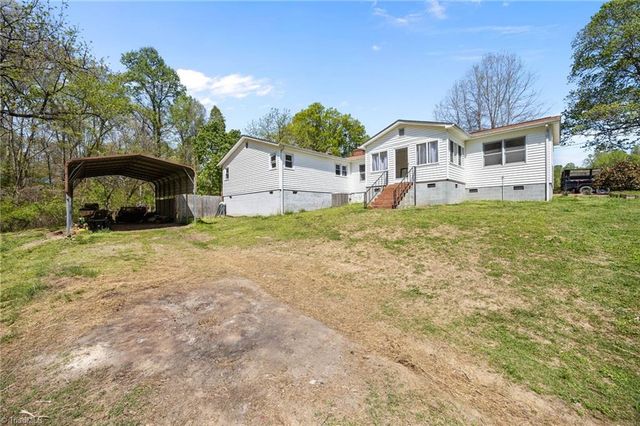 1908 Cartwright Drive, Kernersville, NC 27284