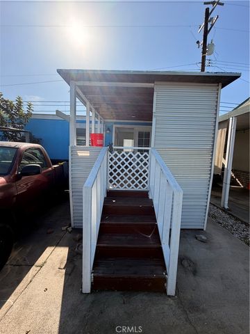 16511 Garfield D40, Paramount, CA 90723