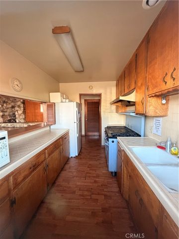 16511 Garfield D40, Paramount, CA 90723