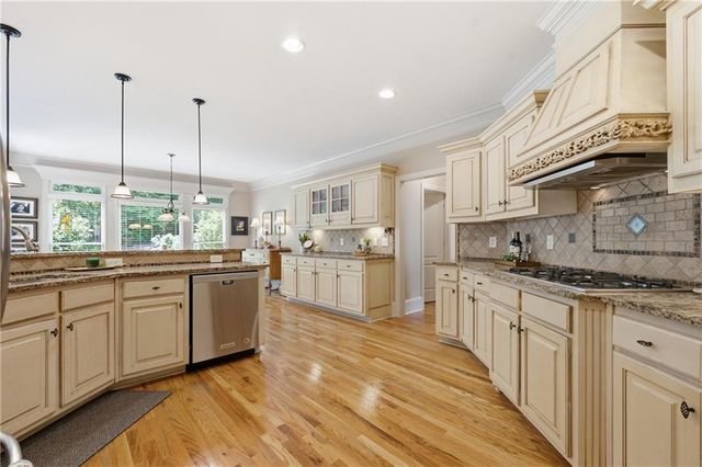 5490 Cathers Creek Drive, Powder Springs, GA 30127