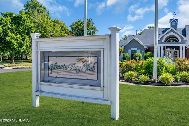 12 Wharfside Way, Bayville, NJ 08721