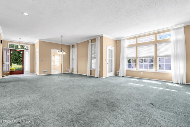 12 Wharfside Way, Bayville, NJ 08721