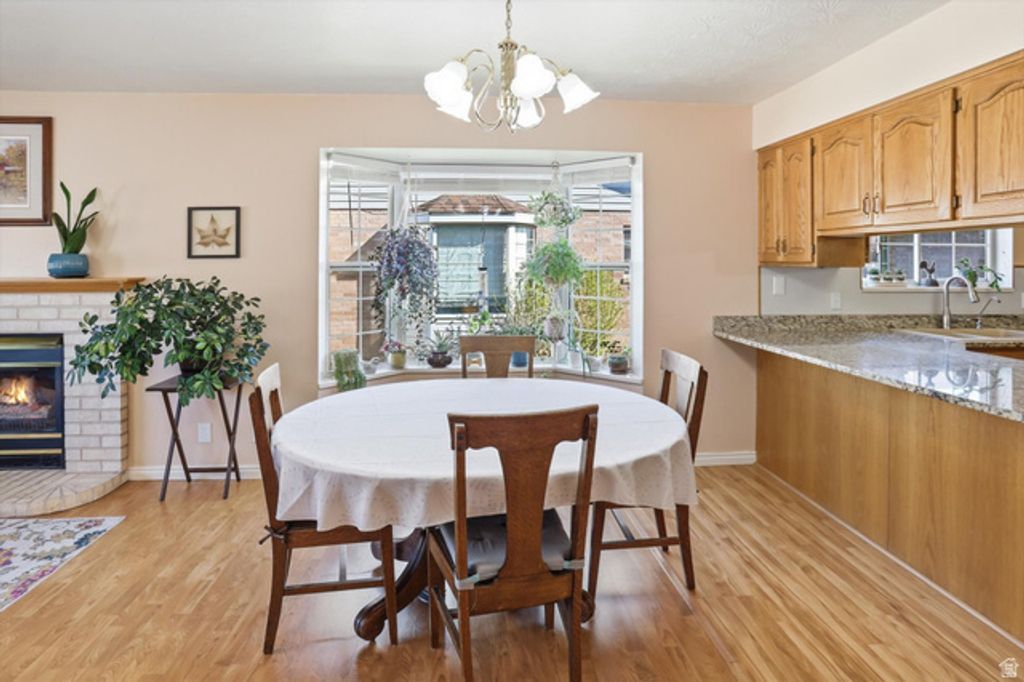 Image 3 of property listing at 225 N 400 W, Orem, UT 84057