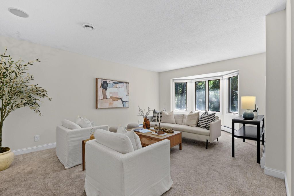 12918 Rutledge Circle, Minnetonka, MN 55305 — photo 3